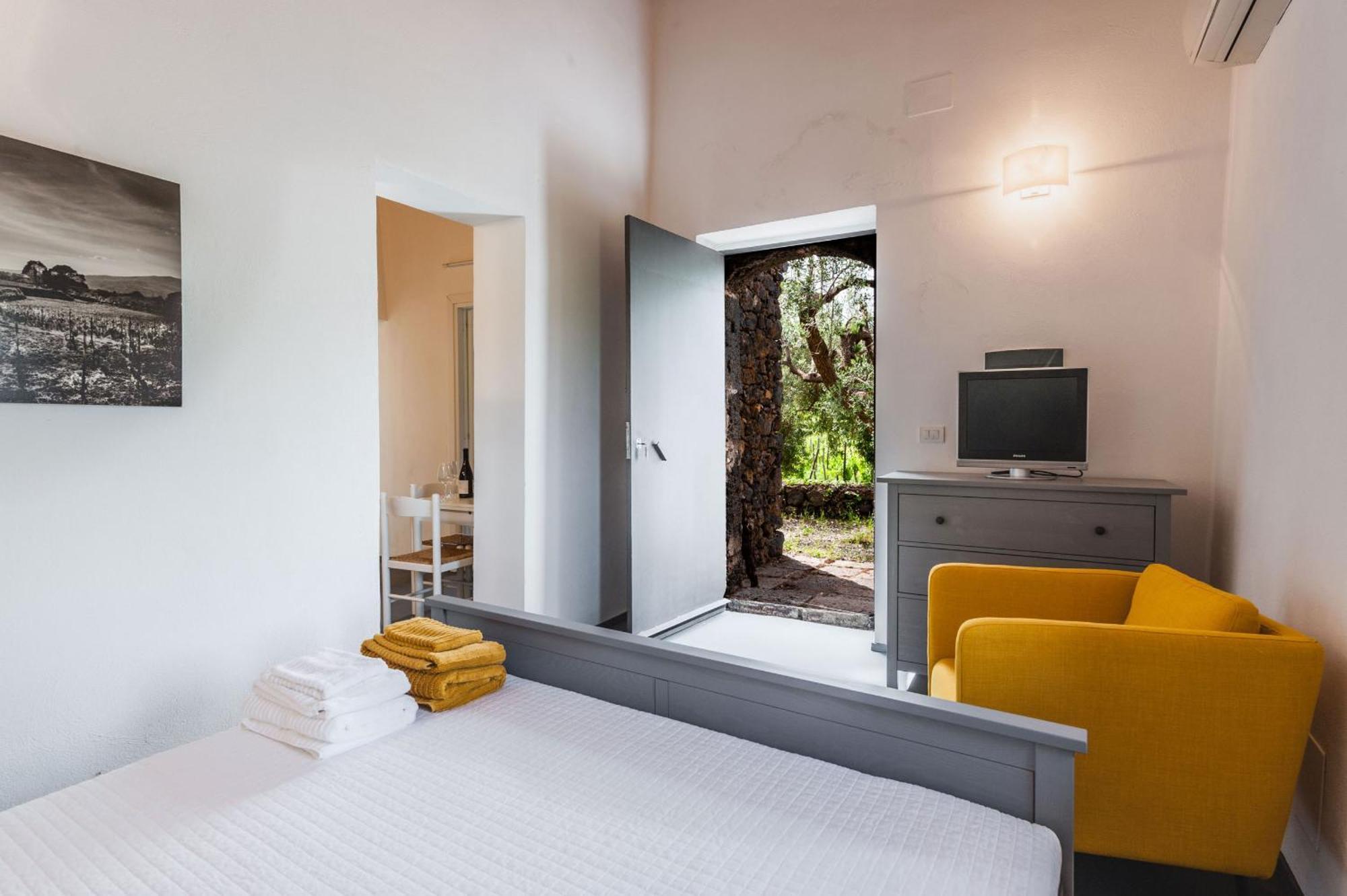 Terrazze Dell'Etna - Country Rooms And Apartments Randazzo Extérieur photo