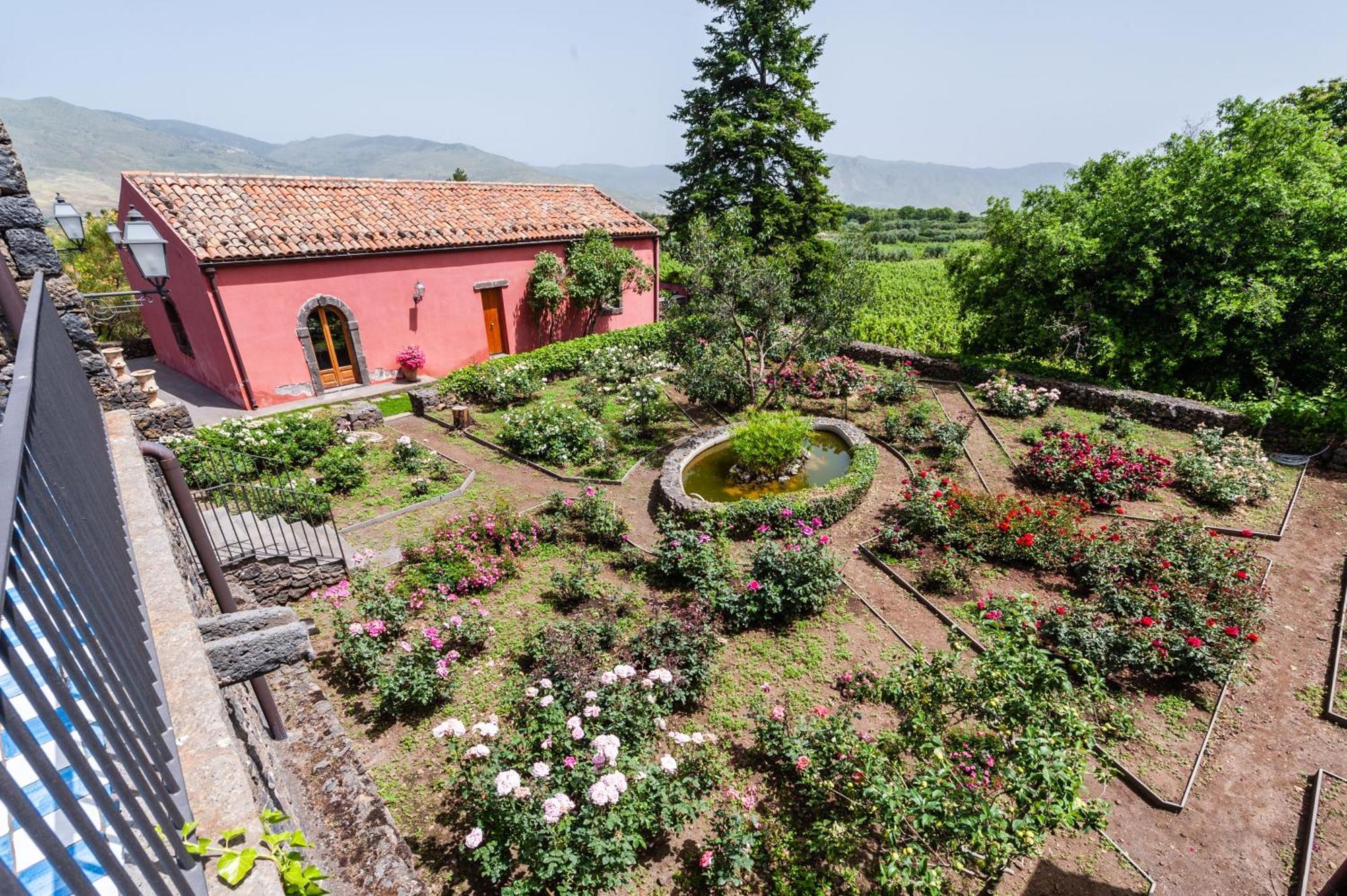 Terrazze Dell'Etna - Country Rooms And Apartments Randazzo Extérieur photo